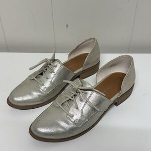 BC Footwear Metallic Silver D'Orsay Cutout Oxford Flats Vegan Shoes Women 7 EUC